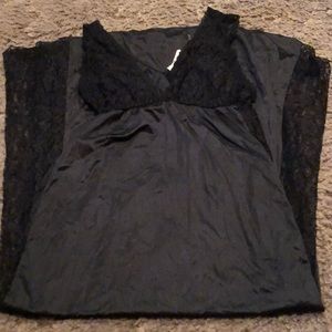 Nightgown with robe.